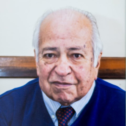 ESC. ERNESTO GONZÁLEZ DE LOS RÍOS